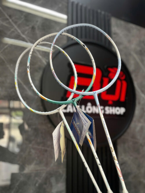 VỢT CẦU LÔNG VICTOR AURASPEED 8000